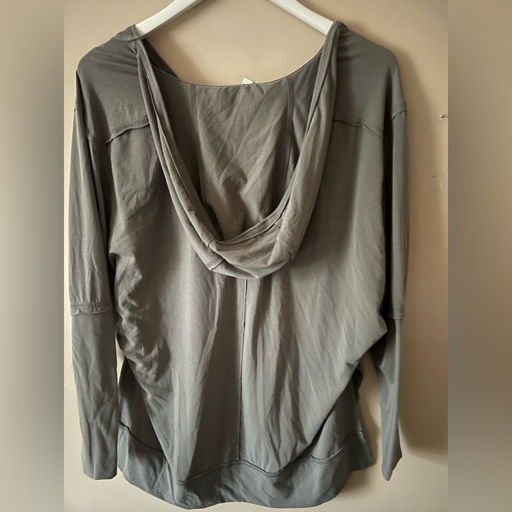 Free people fp movement Relaxed V-Neck Long Sleeve Top hoodie small soul circle - Picture 12 of 14